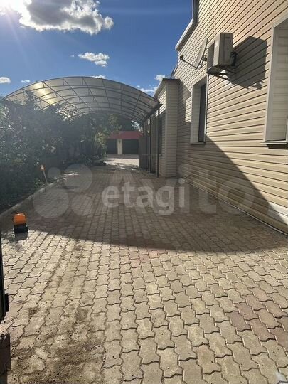 Дом 218 м² на участке 7 сот.