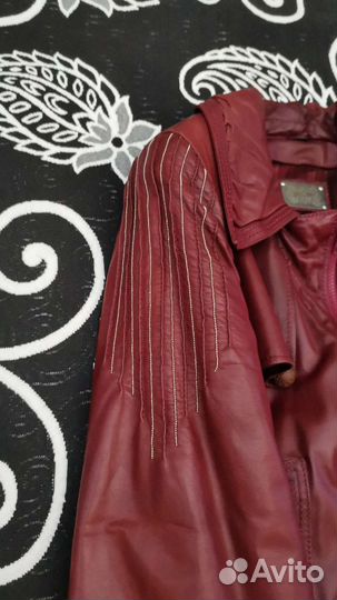Куртка кожаная женская 48 размер