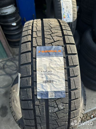 Pirelli Formula Ice 205/55 R16