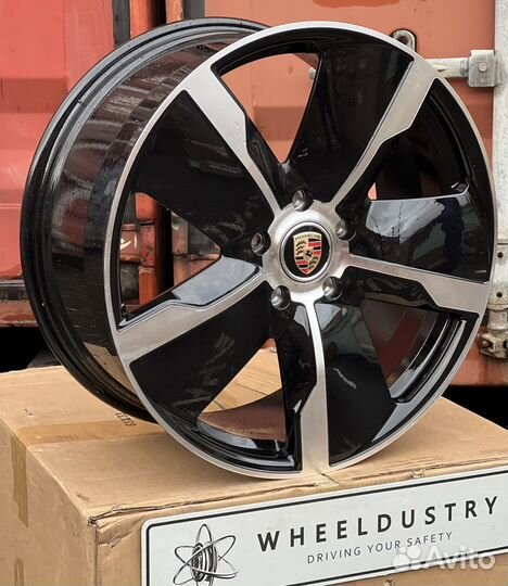 Кованые диски R20 Porsche Taycan Exclusive Black