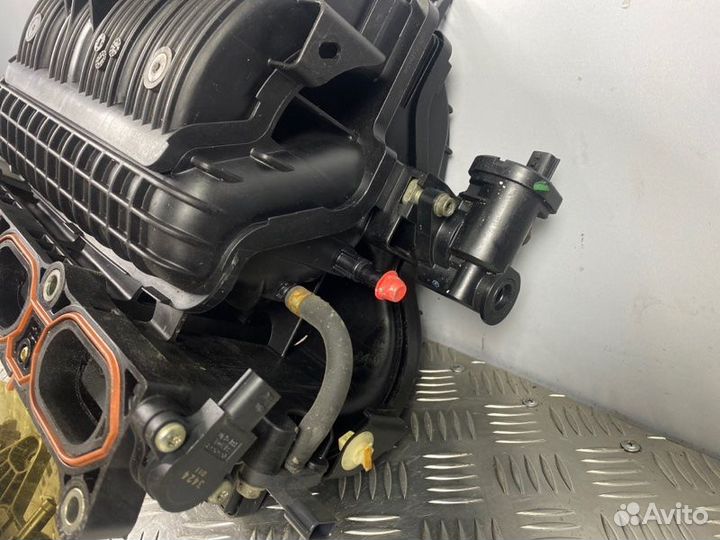 Коллектор впускной Nissan Teana QR25