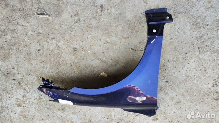 Крыло переднее правое Mazda Demio DY3W ZJ-VE 2004