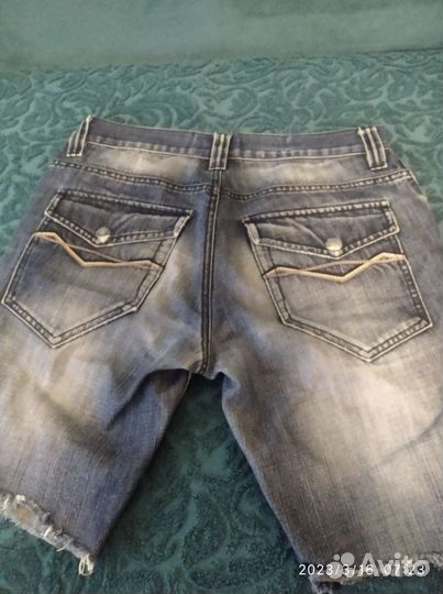 Джинсовые шорты