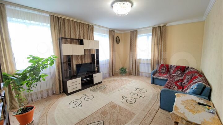 Дом 191 м² на участке 12 сот.