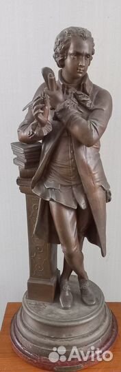 Статуя-скульптура Моцарт 19 век шпиатр