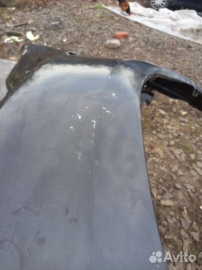 Крыло левое дастер