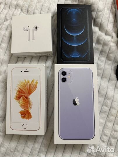 Оригинальная коробка от iPhone AirPods