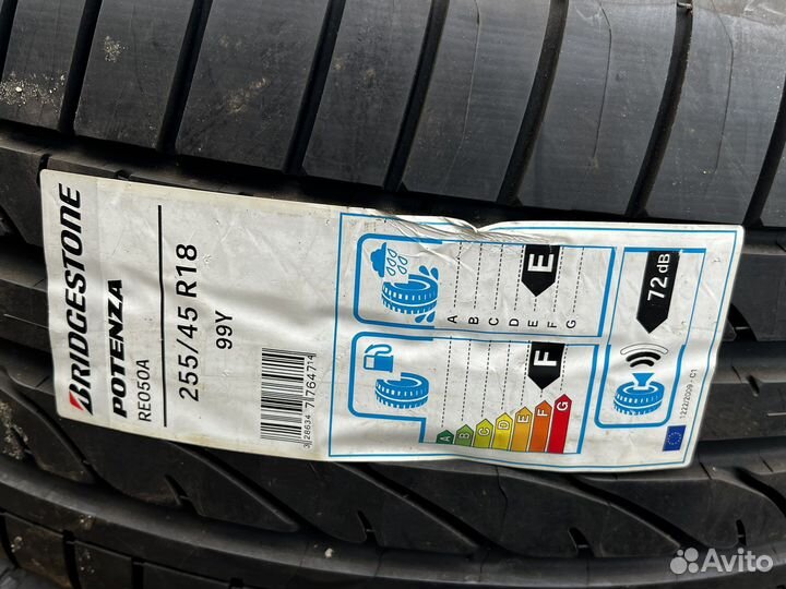 Bridgestone Potenza RE 050A l 255/45 R18 99Y