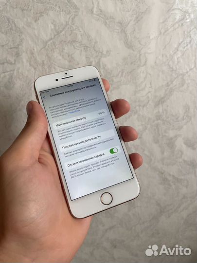 iPhone 8 64 золотой