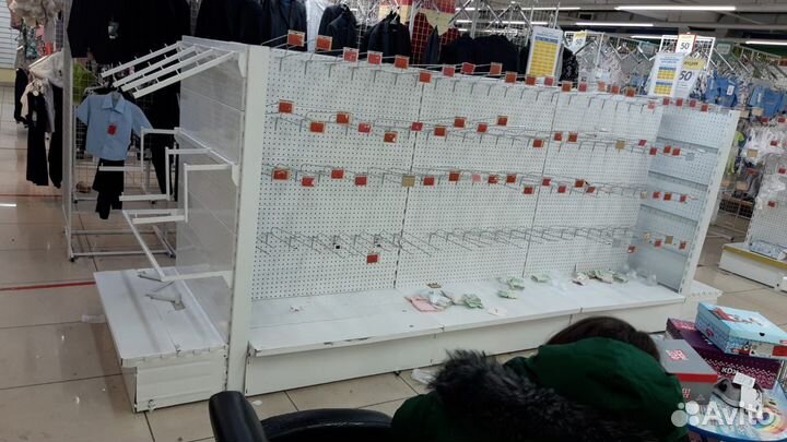 Стеллажи пристенные. Островные. Склад