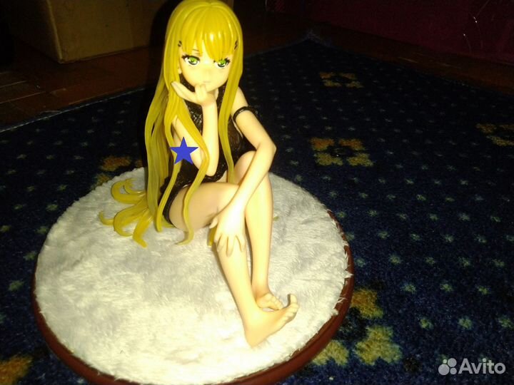 Аниме фигурка-украшение