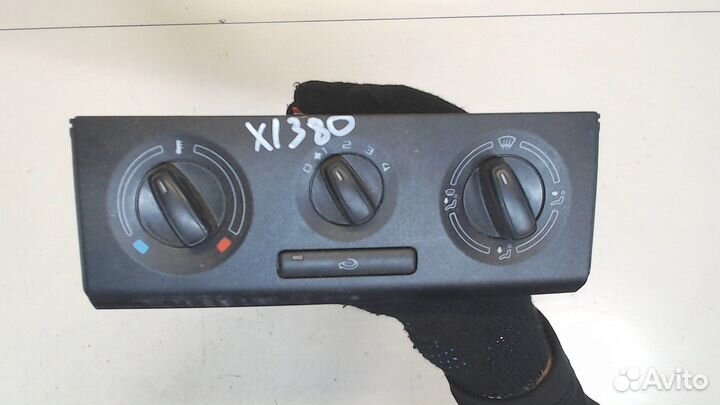 Переключатель отопителя Skoda Fabia, 2012