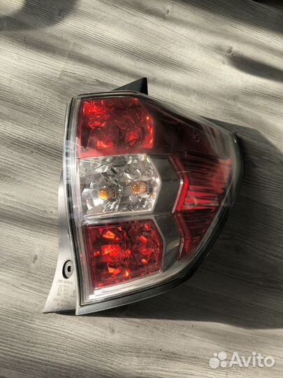 Фары на Subaru forester sh