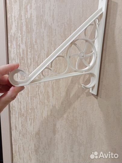 Настенная дуга для цветов