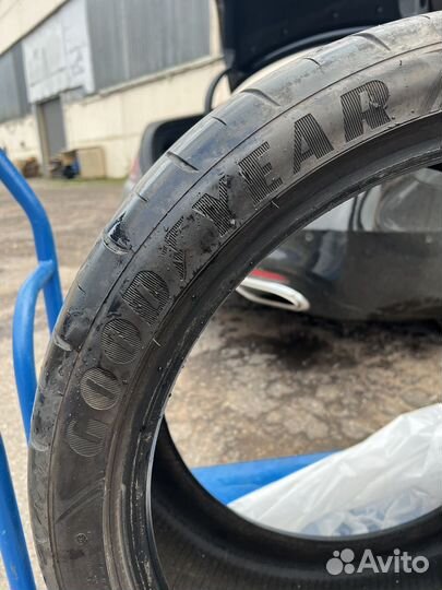Goodyear Eagle F1 Asymmetric 2 245/40 R20 и 275/35 R20 102