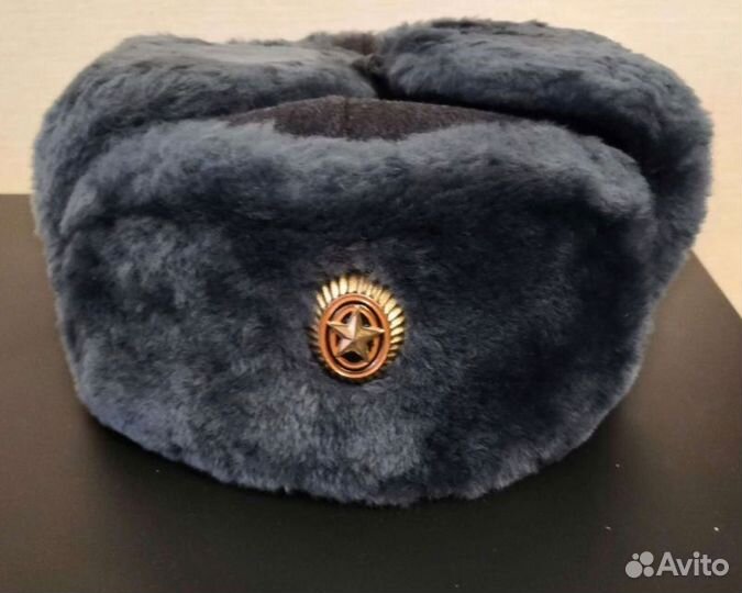 Шапка, берет, кепка, кашне, ремни