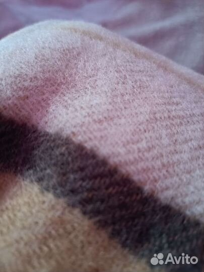 Плед полушерстяной 140*200 новый с бахромой