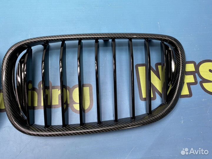 Решетка радиатора для BMW G11 G12 до рест карбон