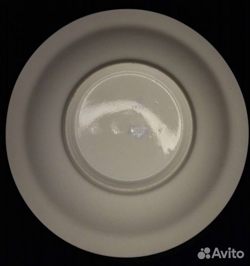 Тарелка 