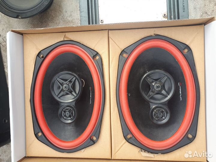 Музыка в автомобили