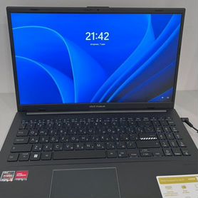 Asus Vivobook Go 15 E1504FA 512 GB FHD IPS Black