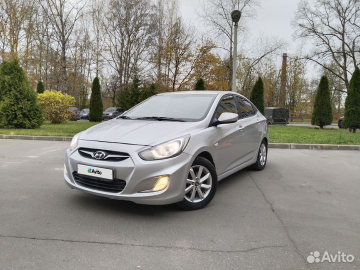 Hyundai Solaris 1.4 МТ, 2011, 180 000 км