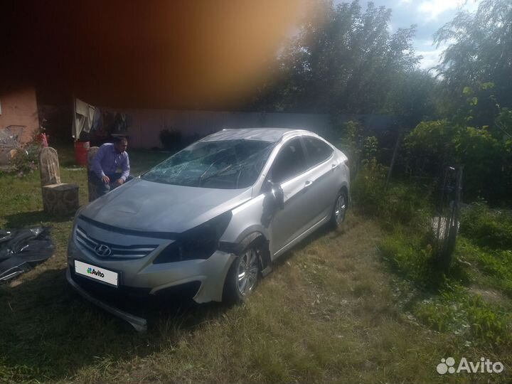 Hyundai Solaris 1.6 AT, 2016, битый, 74 700 км