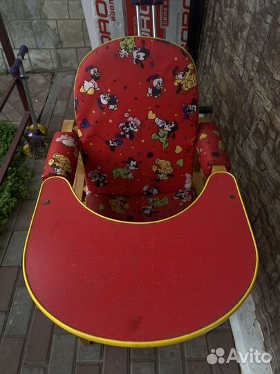 Стульчик для кормления