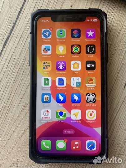 iPhone 11