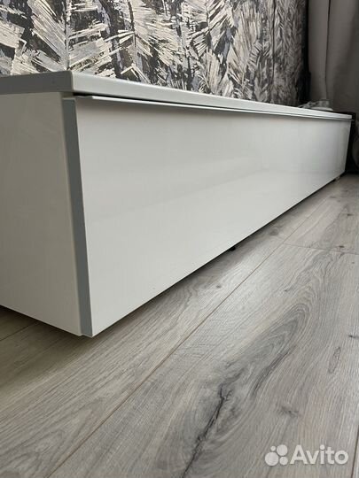 Тумба под тв