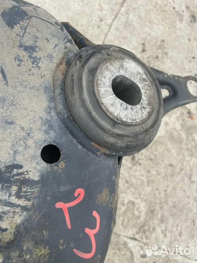 Подрамник передний 4B0399313DC