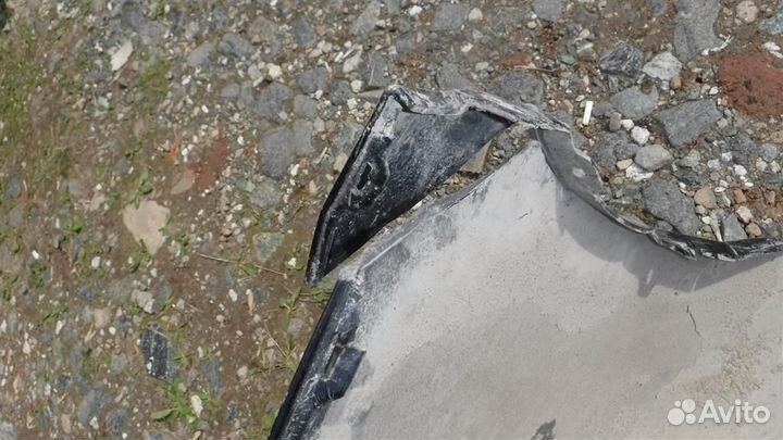 Бампер передний Toyota Land Cruiser 200 2008-2021