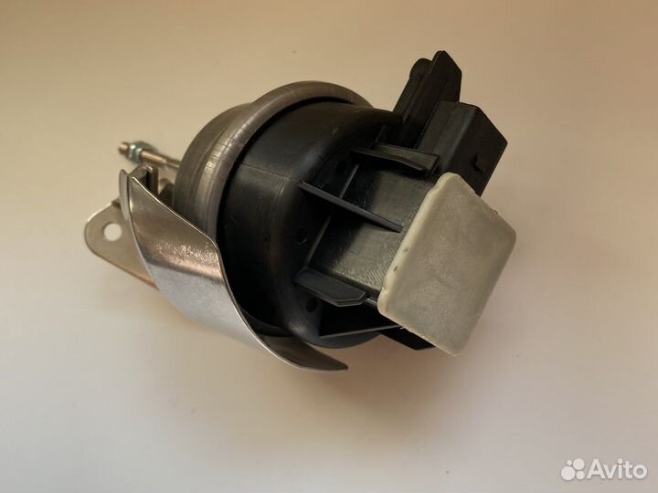 Актуатор турбины Audi A4 2.0 TDI (B7)