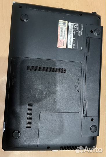 Ноутбук Samsung NP300E5A (Core i5, 4 гб, GT 520MX)