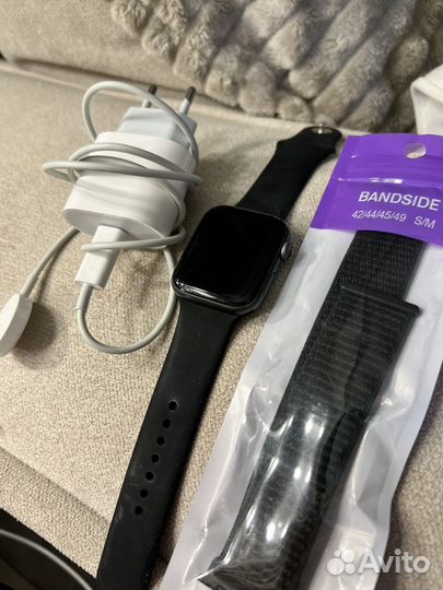 Часы apple watch 4 44mm nike