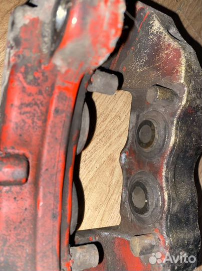 Суппорт тормозной задний Porsche Cayenne 955 957