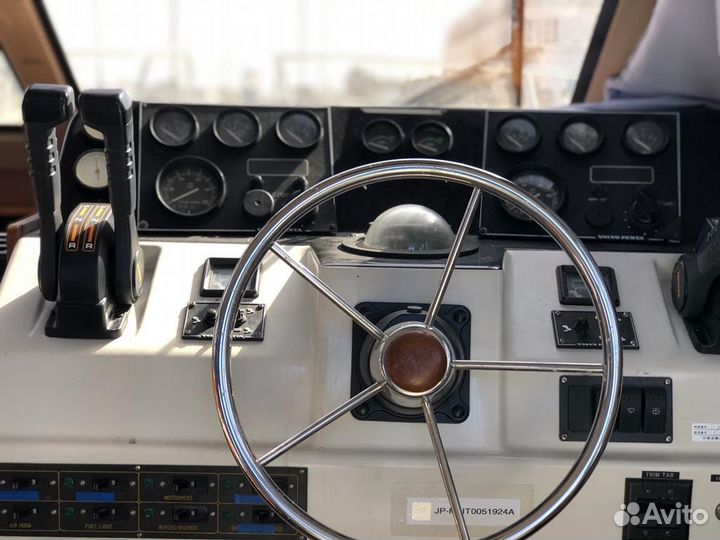 Катер Nissan GS 800