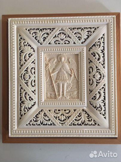 Ангел Икона бивень мамонта резная