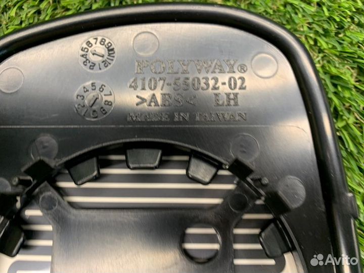 Зеркало Toyota Rav 4 2000-2005