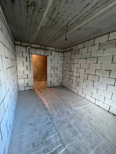 2-к. квартира, 68 м², 2/4 эт.