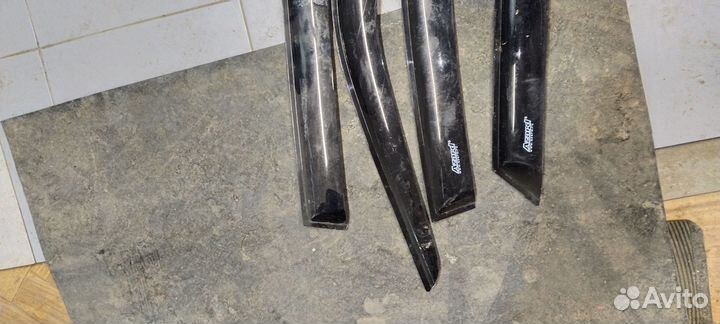 Дефлекторы на дверь 2112