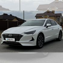 Hyundai Sonata 2.5 AT, 2021, 71 500 км, с пробегом, цена 2 300 000 руб.