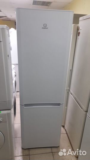 Холодильник Индезит 1.8 м