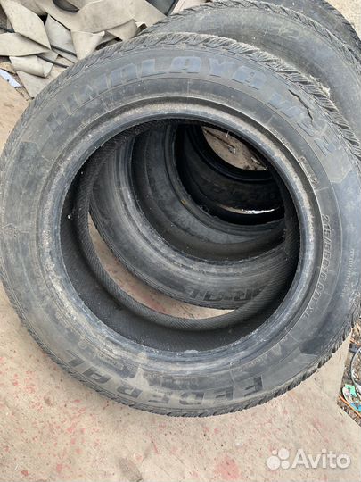 Зимняя резина 215 55r16