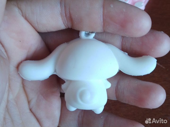 Брелок новый совершенно целый