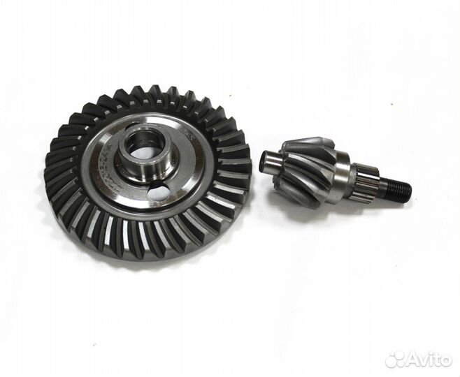 Шестерни конические переднего редуктора
