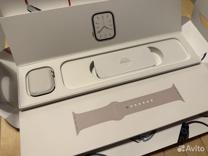 Смарт-часы Apple Watch Series 7 41mm Aluminum Case