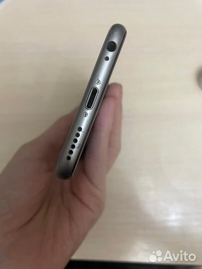 iPhone 6S, 32 ГБ