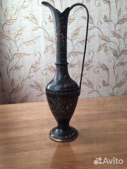 Ваза индия латунь резная