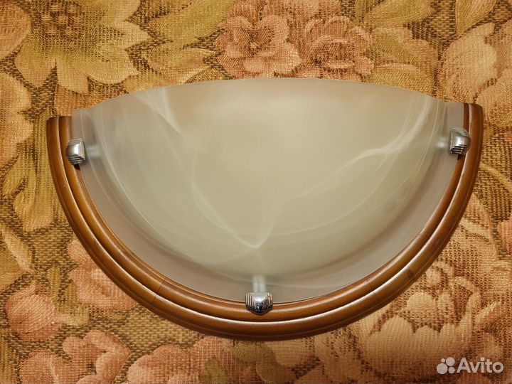 Светильники настенные дерево стекло 36 см х 19 см